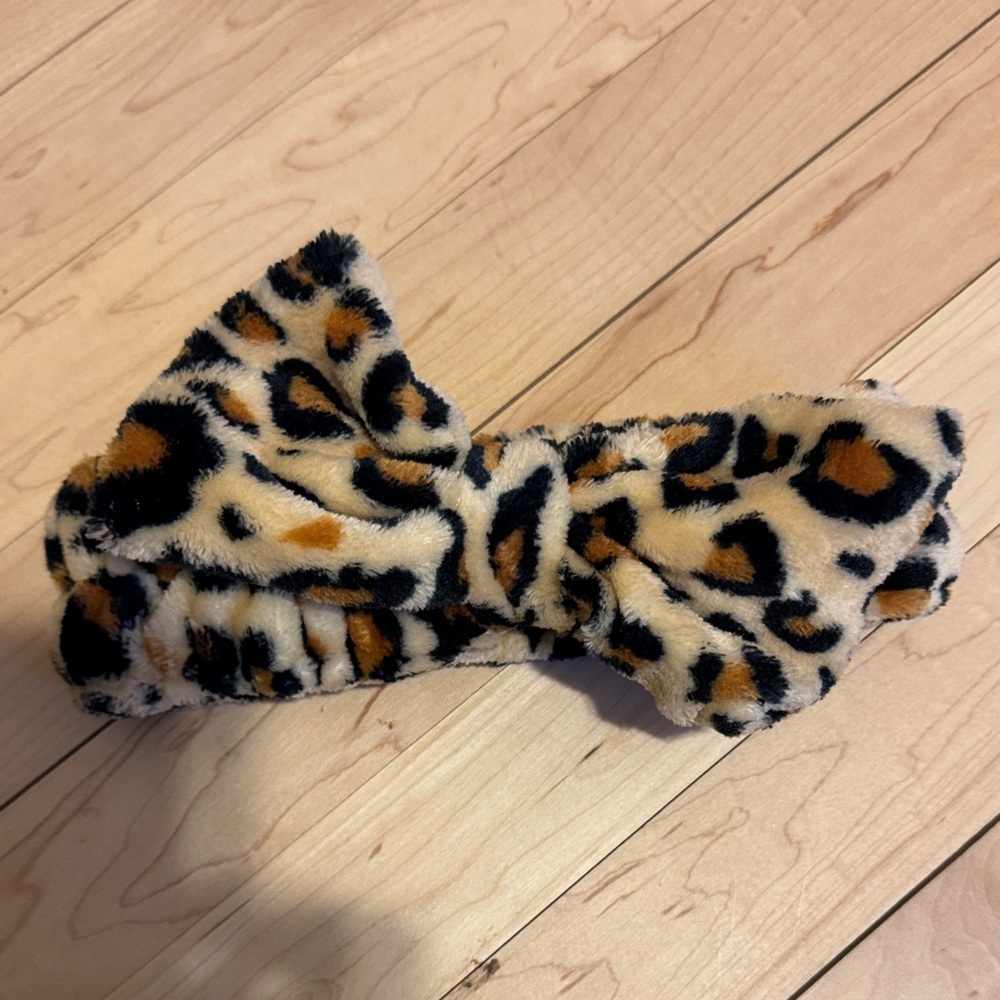 Leopard Patterned Hairband